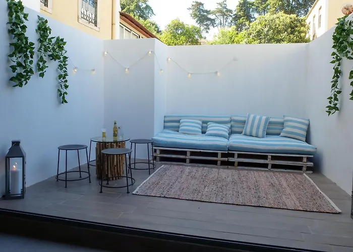 Хостел Back To