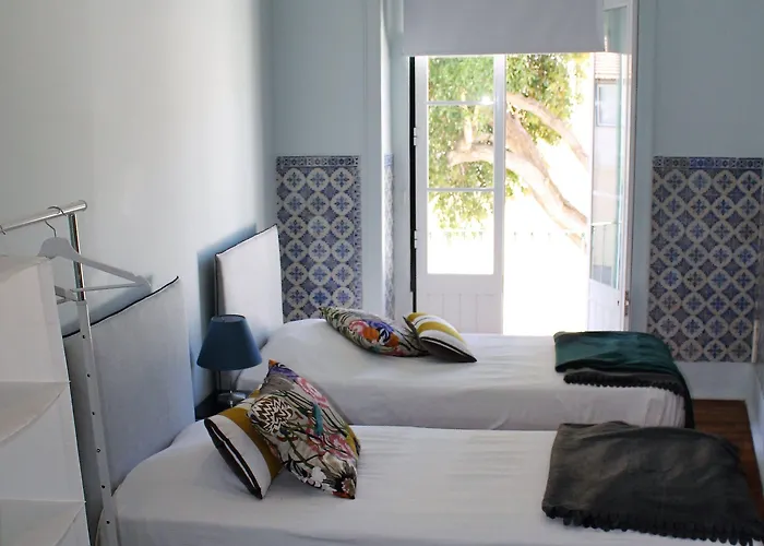 Хостел Back To *