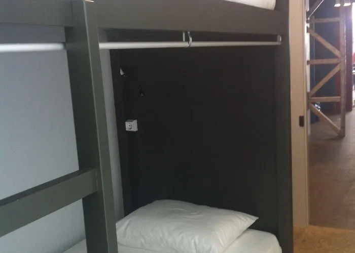 Хостел Back To *