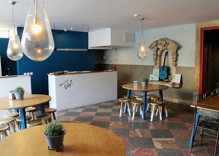 Back To Хостел