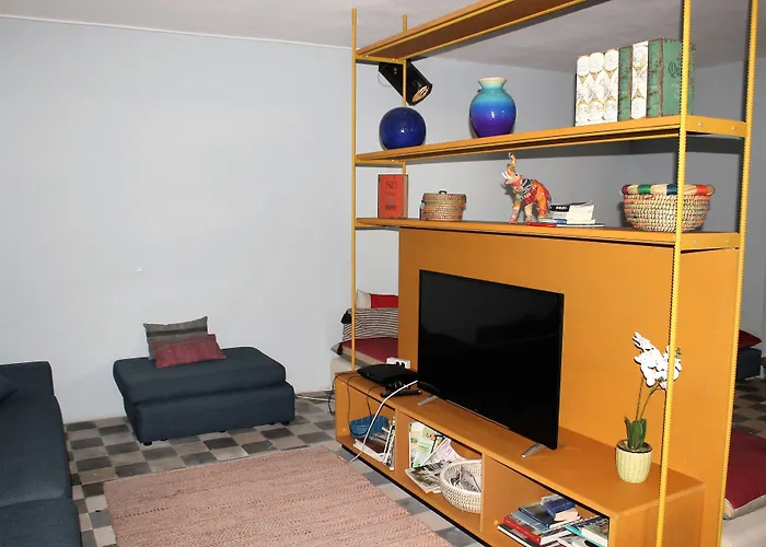 Back To * Лиссабон