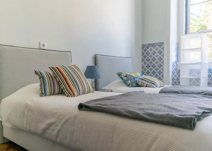 Back To Хостел *