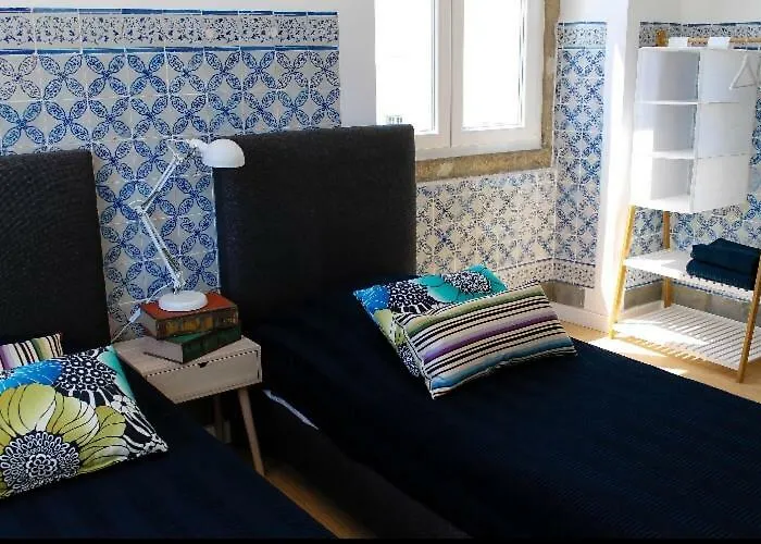 Back To * Лиссабон