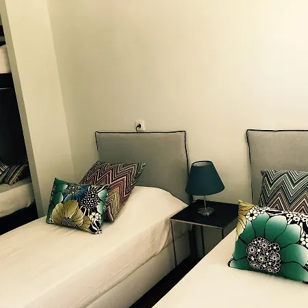 Hostel Back To Lissabon