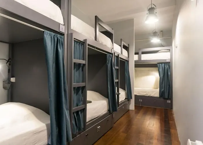 Back To 旅馆 Lisboa